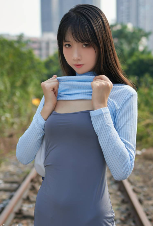 西瓜少女《铁轨上的吉他少女》都市丽影知性写真资源合集下载 西瓜少女《铁轨上的吉他少女》都市丽影知性写真资源合集下载