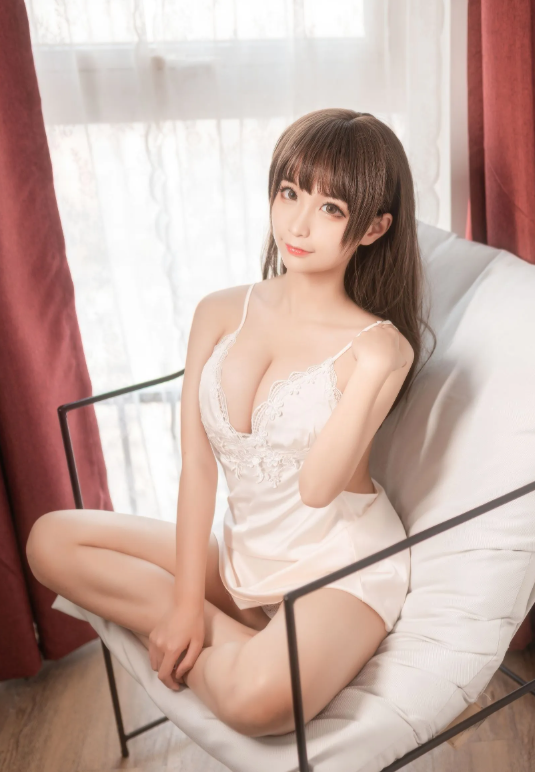 蠢沫沫《真爱版日常睡裙》纯欲居家诱惑写真图片视频合集下载